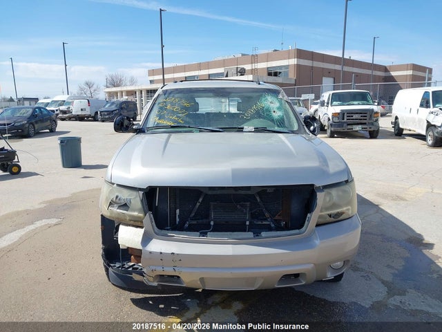 2007 Chevrolet Suburban 1500 Ltz მანქანა იყიდება აუქციონზე, vin: 1GNFK16337J360077, აუქციონის ნომერი: 20187516