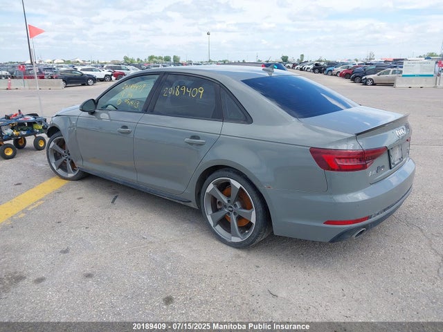 WAUENAF43JA051413 Audi 2018