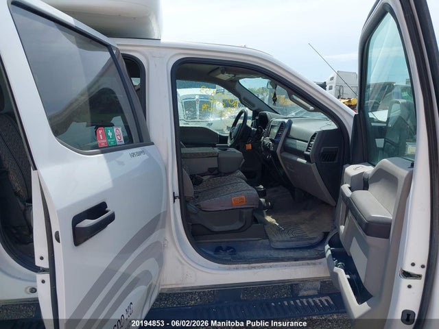 Продаж на аукціоні авто 2020 Ford F350 Sd Xlt Crew Cab, vin: 1FT8W3DT4LEE00674, номер лоту: 20194853