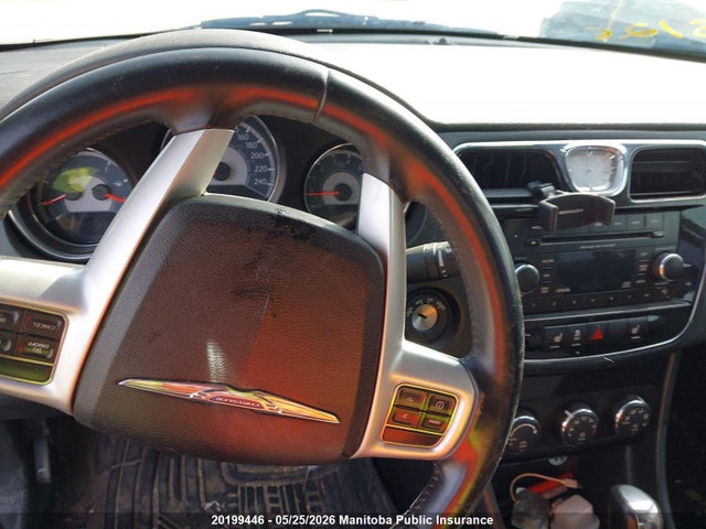20199446 :رقم المزاد ، 1C3CCBBB2EN163360 vin ، 2014 Chrysler 200 Touring مزاد بيع