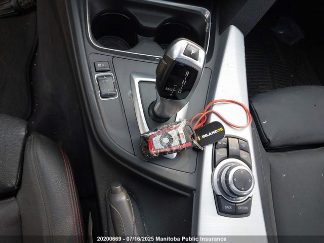 2012 Bmw 328i მანქანა იყიდება აუქციონზე, vin: WBA3A5C57CF347211, აუქციონის ნომერი: 20200669