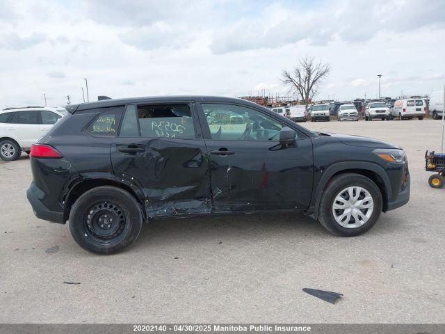 7MUAAABG3SV120611 Toyota Corolla Cross L