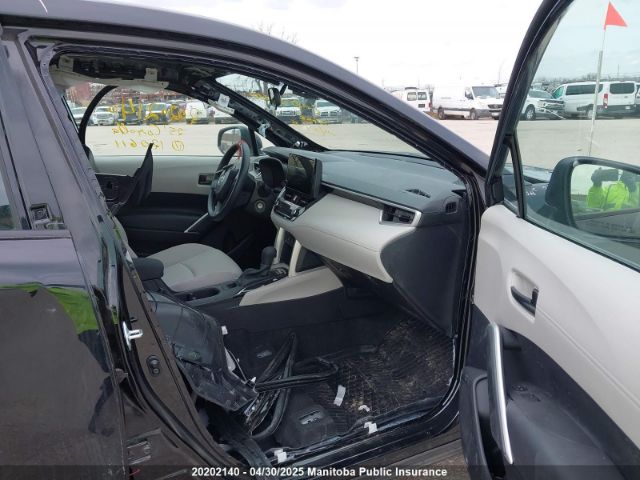 7MUAAABG3SV120611 Toyota Corolla Cross L