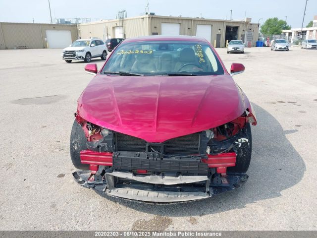 3LN6L2J98GR619994 Lincoln MKZ