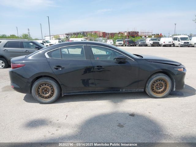 JM1BPAB7XK1102200 Mazda Mazda3 Gx