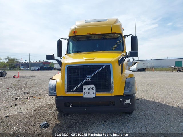 4V4NC9EH6HN972625 Volvo d13