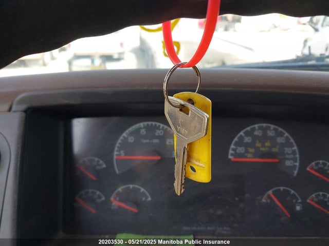 4V4NC9EH6HN972625 Volvo d13