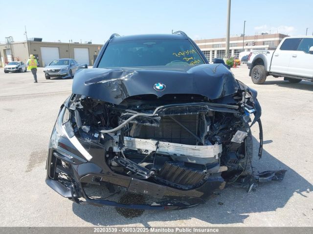 5UXCX6C02LLE35940 BMW X7 M50i