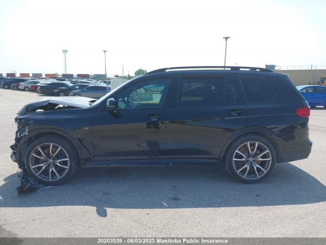 5UXCX6C02LLE35940 BMW X7 M50i