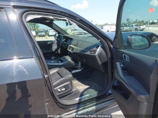 5UXCX6C02LLE35940 BMW X7 M50i