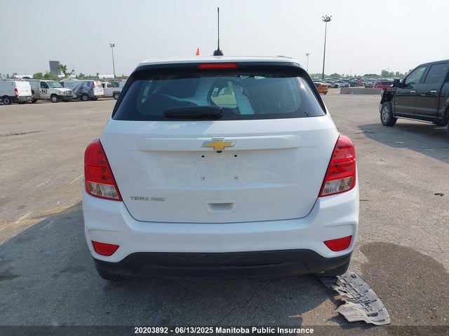 KL7CJNSM9NB528040 Chevrolet TRAX LS