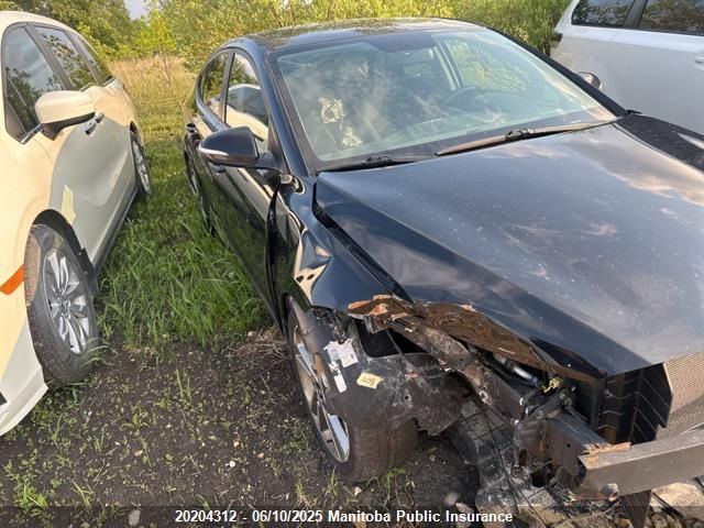 KMHD84LF2HU267125 Hyundai Elantra Gls