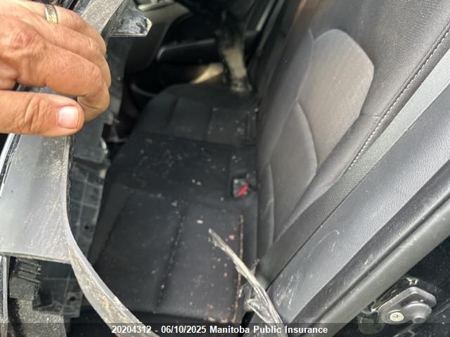 KMHD84LF2HU267125 Hyundai Elantra Gls