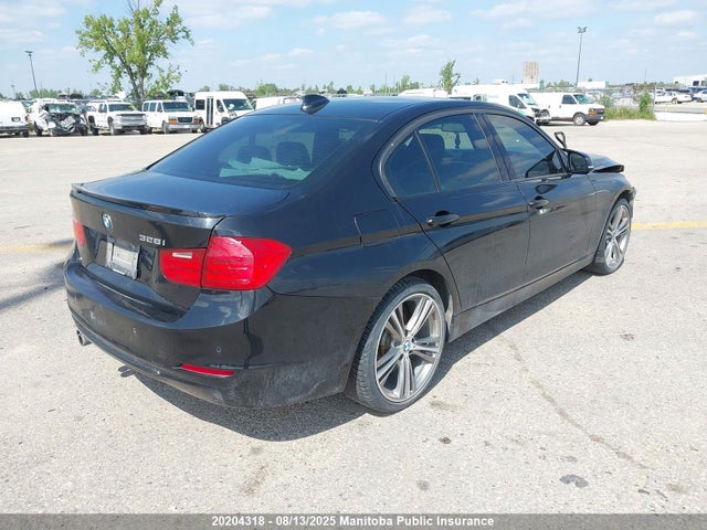WBA3B3C54EJ979309 BMW 328I