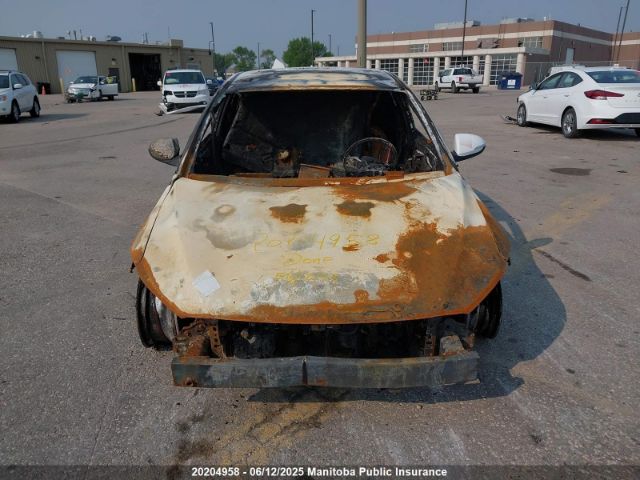 KMHD84LFXJU519242 Hyundai ELANTRA GL