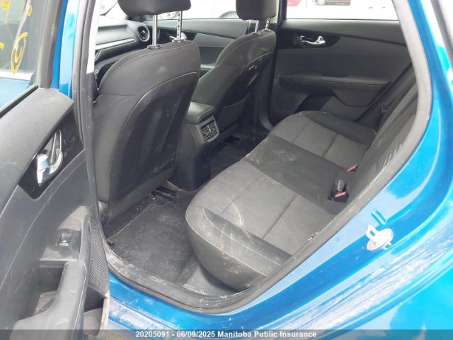 3KPF54AD6ME363971 KIA Forte Ex Premium