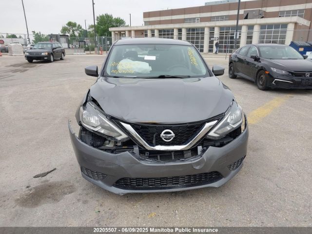 3N1AB7AP2HL671318 Nissan Sentra 1.8 S