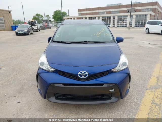 JTDZN3EU8FJ018383 Toyota PRIUS V