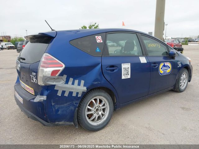 JTDZN3EU8FJ018383 Toyota PRIUS V