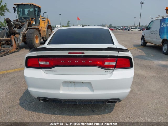 2C3CDXHG2EH361779 Dodge 2014