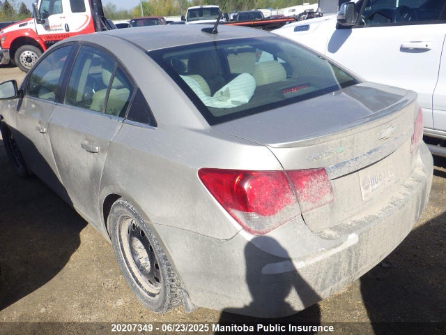 1G1P75SZ7E7173833 Chevrolet luz