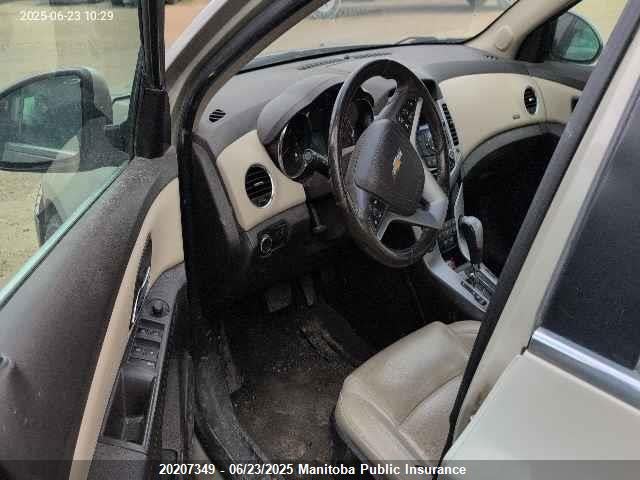 1G1P75SZ7E7173833 Chevrolet luz