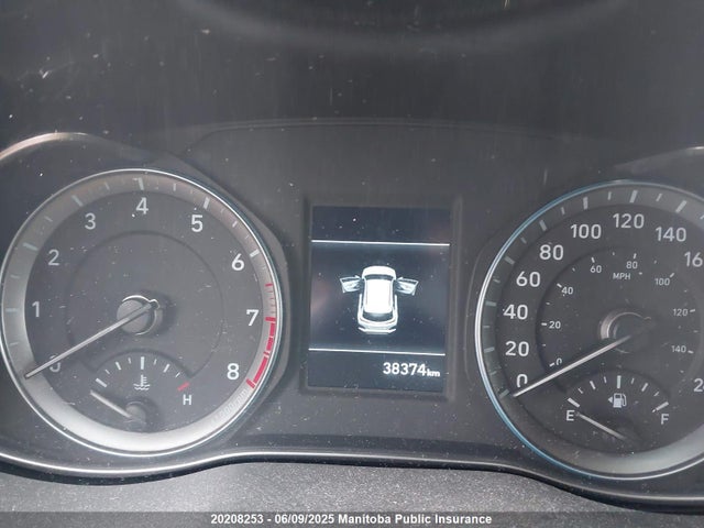 KM8K6CAA1JU142038 Hyundai Kona