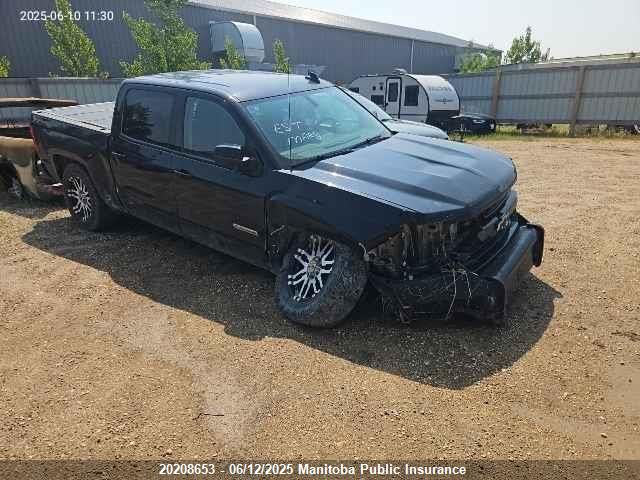 3GCUKREC7JG554720 Chevrolet Silverado 1500 Lt Crew Cab