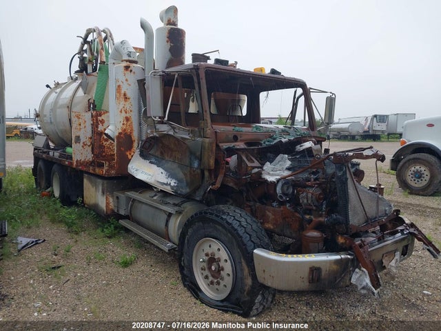 20208747 :رقم المزاد ، 1FVXTMDB6TL785463 vin ، 1996 Freightliner Other مزاد بيع