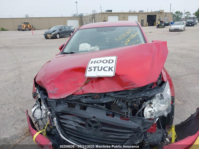 3MZBM1L79FM134746 Mazda pe