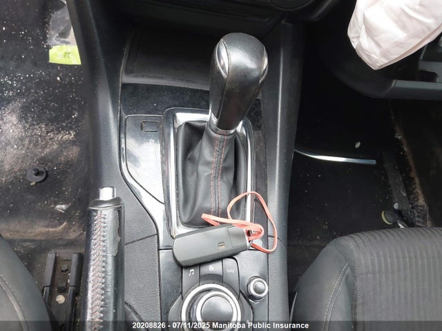 3MZBM1L79FM134746 Mazda pe