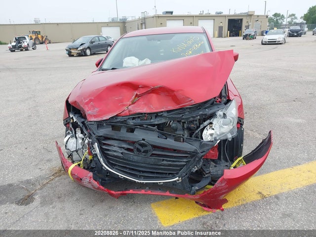 3MZBM1L79FM134746 Mazda pe