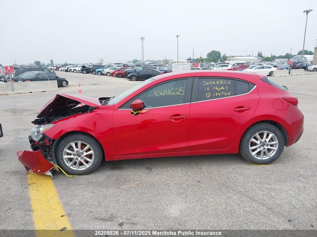 3MZBM1L79FM134746 Mazda pe