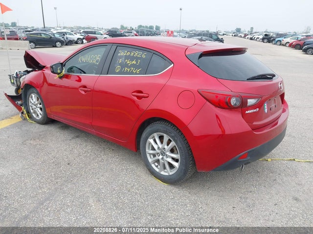3MZBM1L79FM134746 Mazda pe