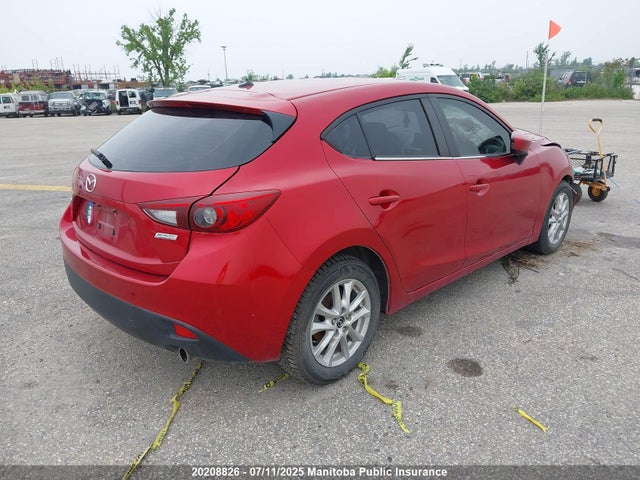 3MZBM1L79FM134746 Mazda pe