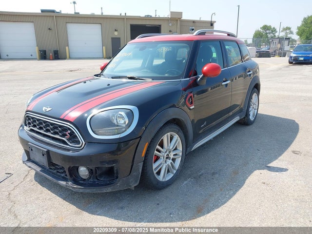 Mini 2018 2018 WMZYT5C37J3E59400 Image 2
