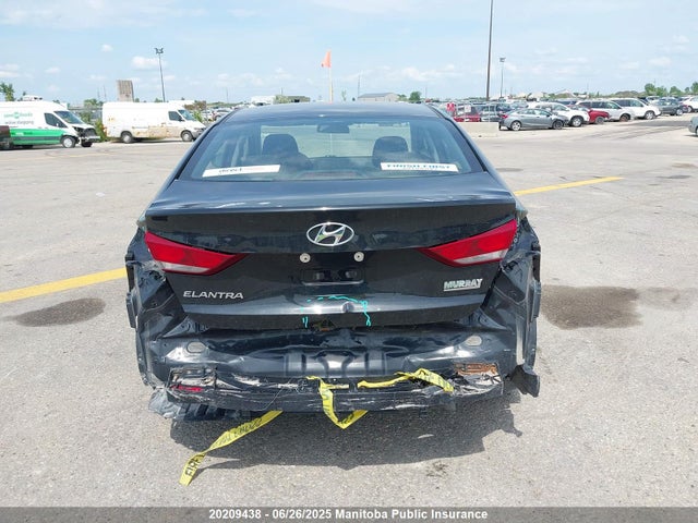 5NPD74LF9HH162728 Hyundai Elantra