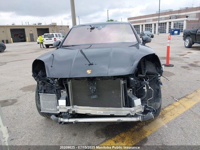 Porsche Cayenne 2024 WP1BA2AY3RDA51552 Image 12