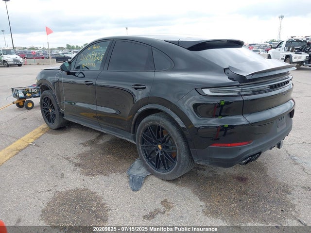 Porsche Cayenne 2024 WP1BA2AY3RDA51552 Image 3