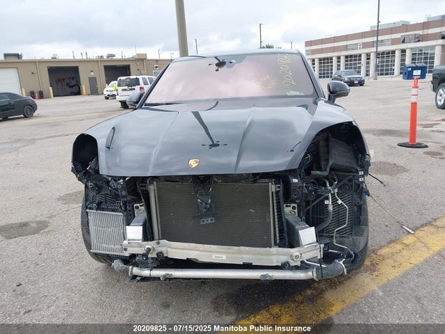 Porsche Cayenne 2024 WP1BA2AY3RDA51552 Image 6