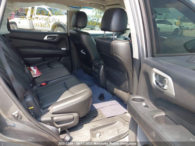 5N1DR2MM5HC631610 Nissan Pathfinder Sl