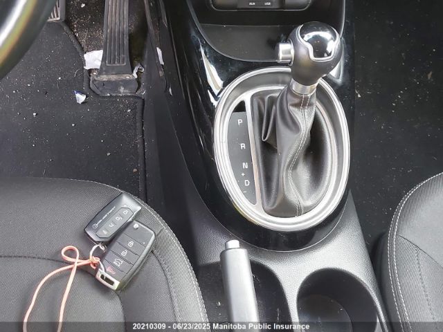 KNDJP3A5XJ7555817 KIA g