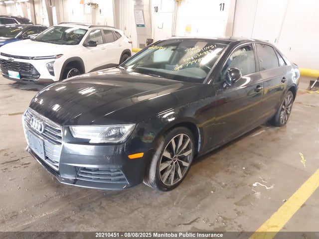 WAUBNAF41HN036883 Audi A4