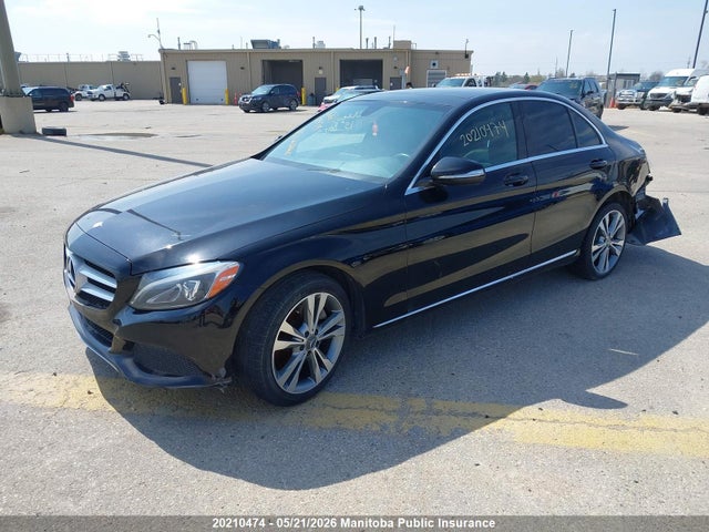20210474 :رقم المزاد ، 55SWF4KB8FU000688 vin ، 2015 Mercedes Benz C300w 4matic مزاد بيع