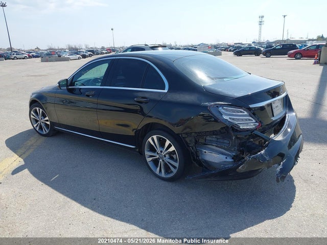 20210474 :رقم المزاد ، 55SWF4KB8FU000688 vin ، 2015 Mercedes Benz C300w 4matic مزاد بيع