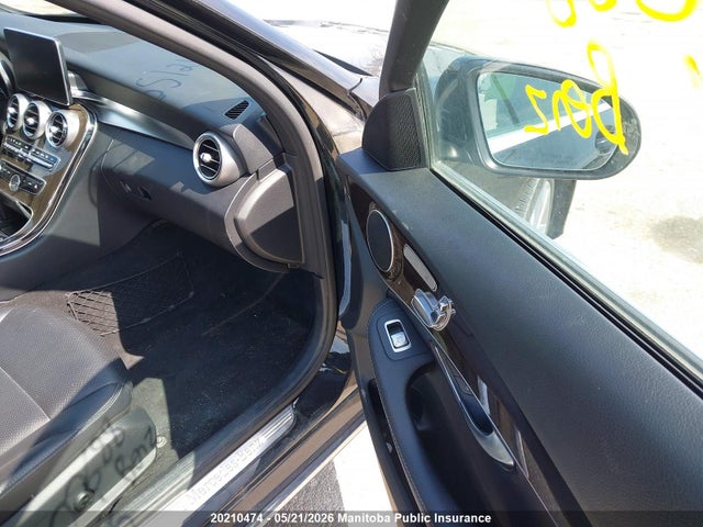20210474 :رقم المزاد ، 55SWF4KB8FU000688 vin ، 2015 Mercedes Benz C300w 4matic مزاد بيع