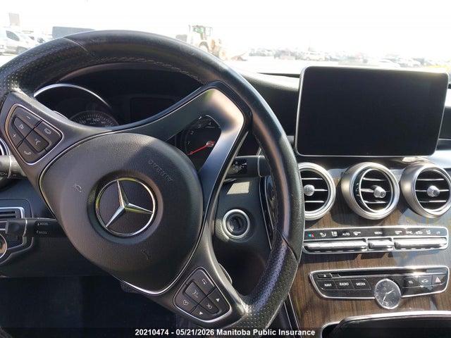20210474 :رقم المزاد ، 55SWF4KB8FU000688 vin ، 2015 Mercedes Benz C300w 4matic مزاد بيع