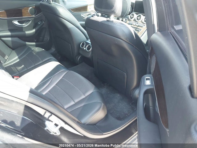 20210474 :رقم المزاد ، 55SWF4KB8FU000688 vin ، 2015 Mercedes Benz C300w 4matic مزاد بيع
