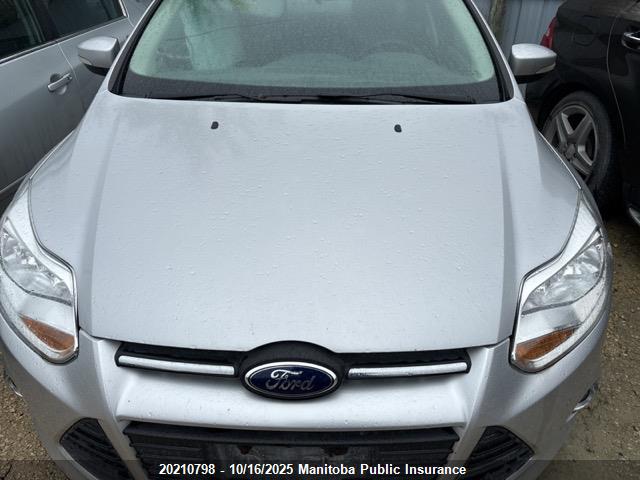 Ford Focus 2014 1FADP3F2XEL290265 Image 10
