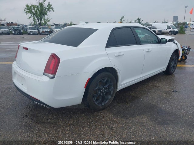 Chrysler 300 2019 2C3CCAGG8KH631675 Image 4